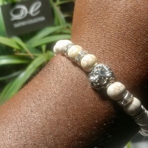 Silver Lion White Bead Bracelet